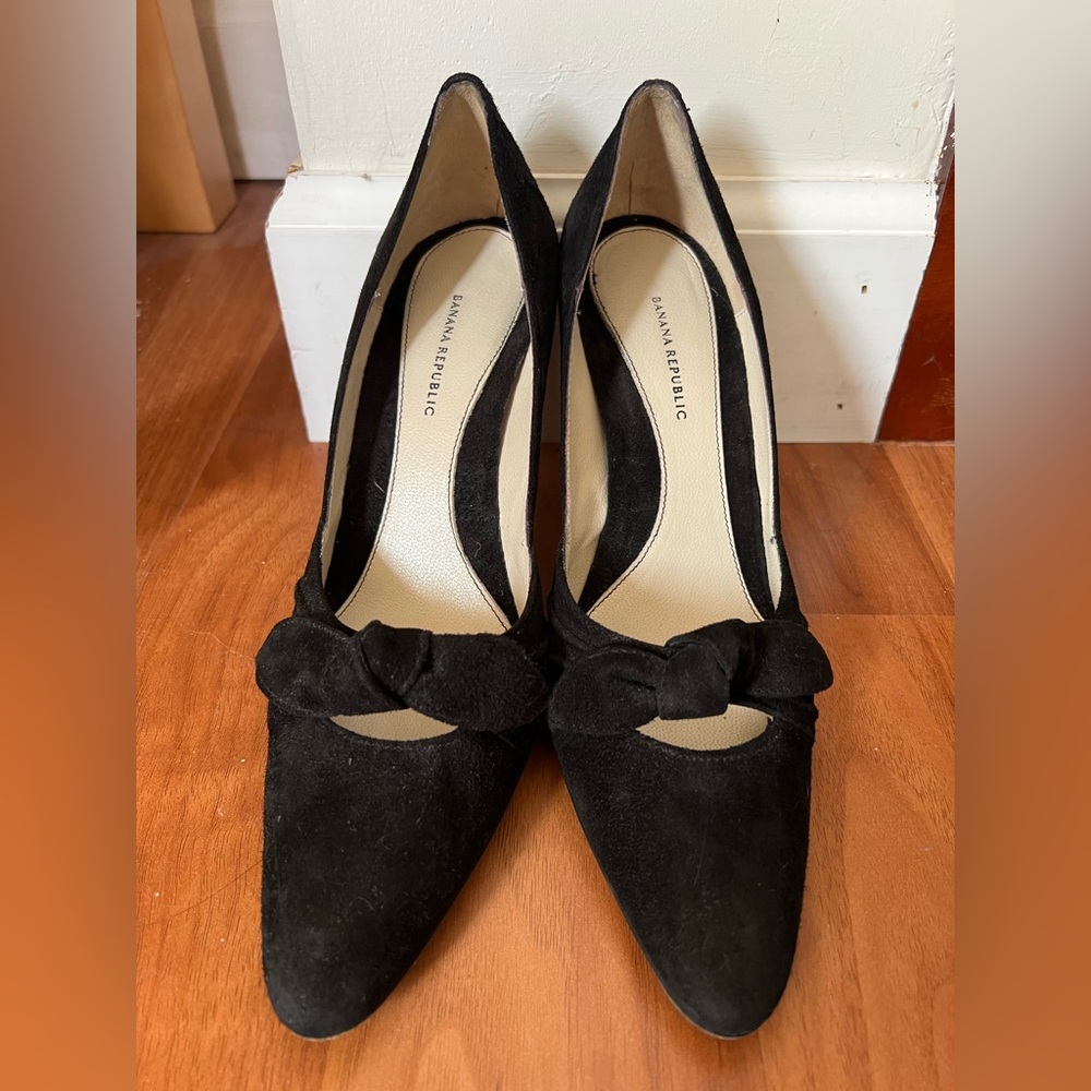 Banana Republic Black Suede Heels